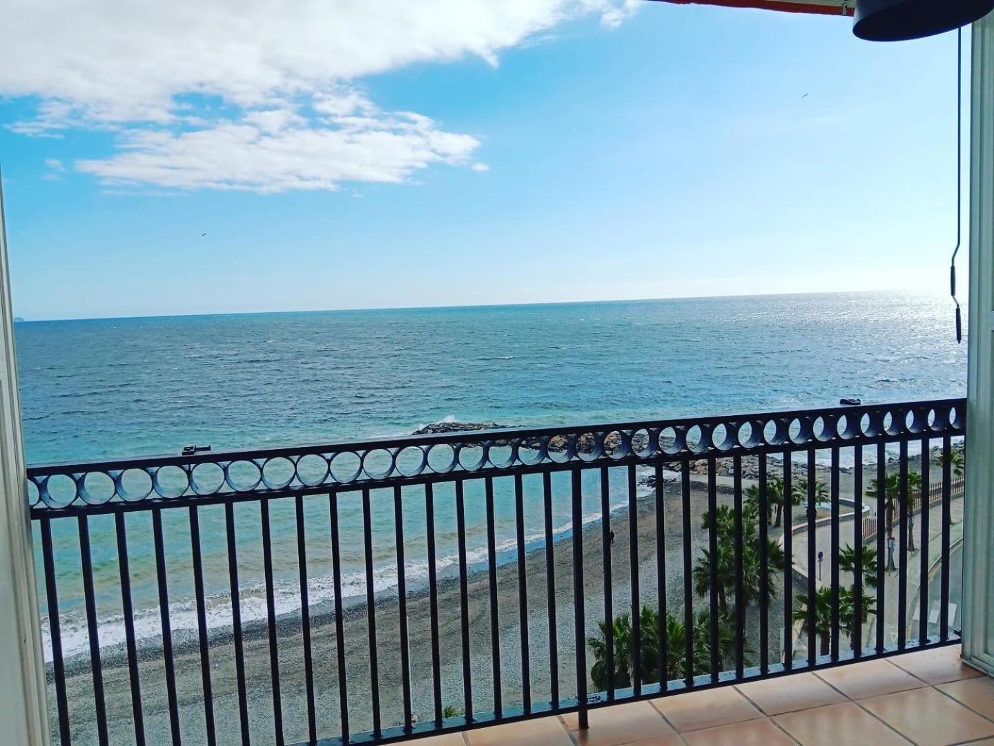 Balcon Playa Y Piscina Velimar Pondos Leilighet Almuñécar Eksteriør bilde